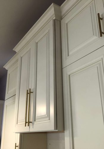 Modern kitchen cabinetry design